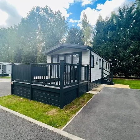 Joema With Hot Tub Holiday home *
